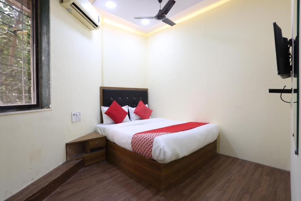 Hotel Indigo Inn Mumbai Exterior photo
