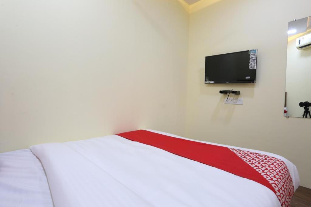 Hotel Indigo Inn Mumbai Exterior photo